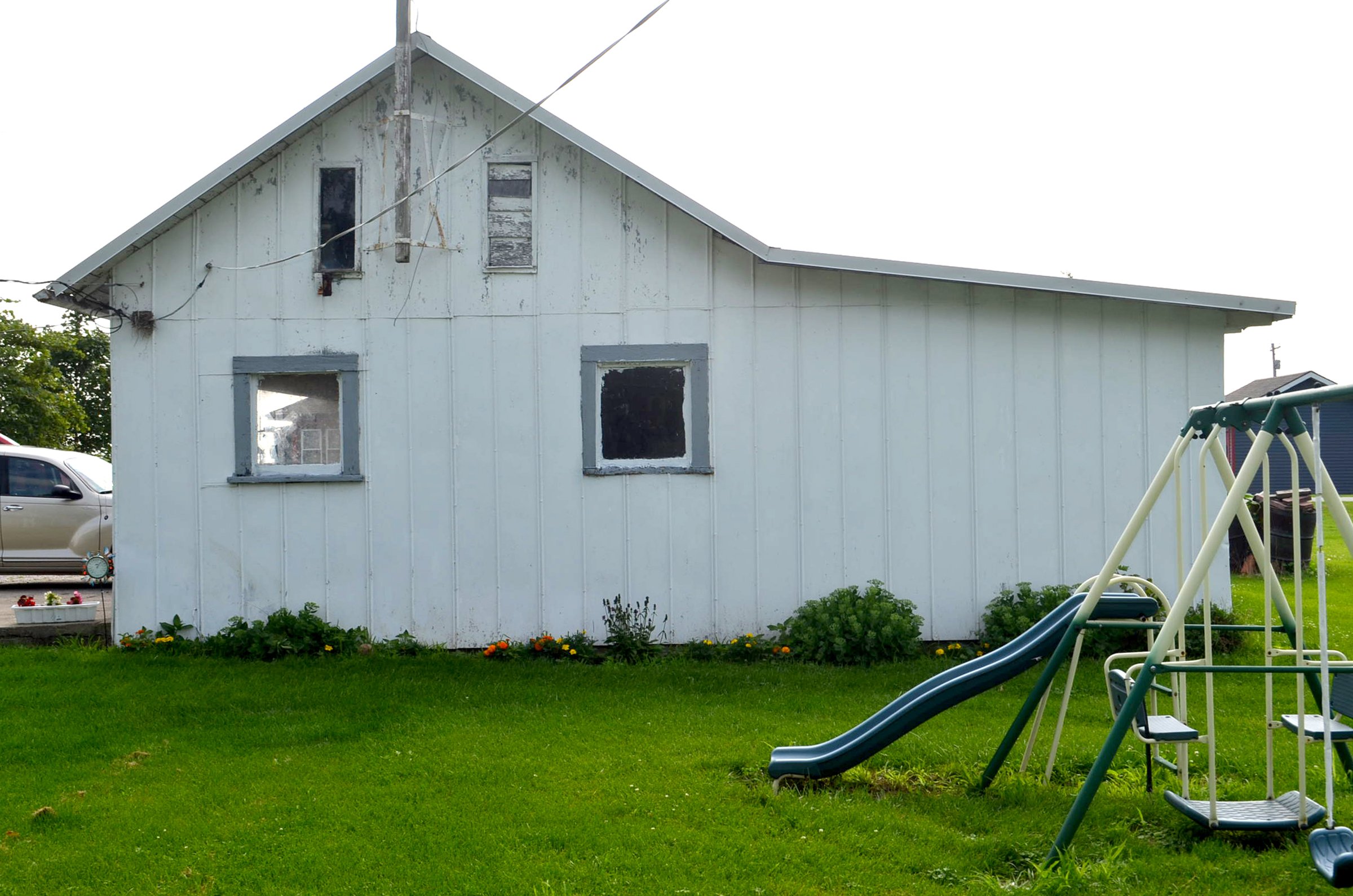 Property photo 7 - HOME & PERSONAL PROPERTY AUCTION IN EAST ALLEN COUNTY, INDIANA